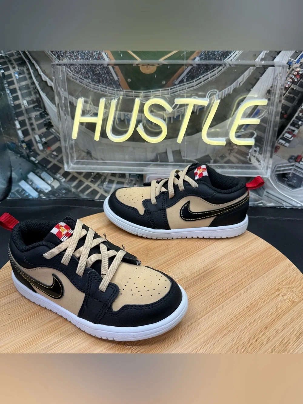 Jordan 1 Low ALT SE Pizza (TD) Size 10C